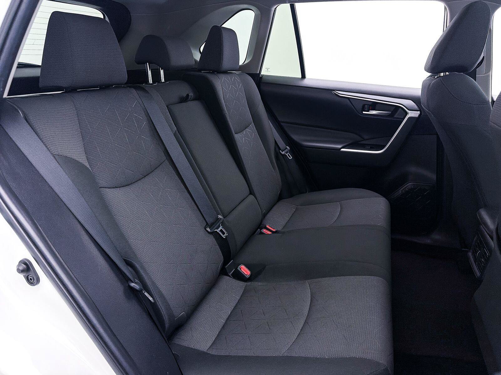 Used 2023 Toyota RAV4 XLE w/ Convenience Package AWD/4WD image 36