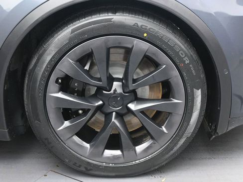 Used 2022 Tesla Model X AWD/4WD image 31