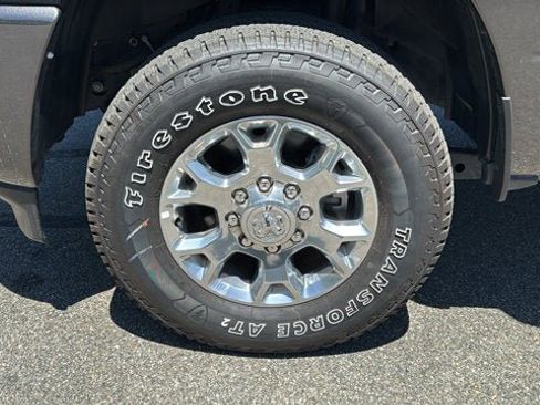 Used 2024 RAM 2500 Laramie w/ Safety Group AWD/4WD image 11