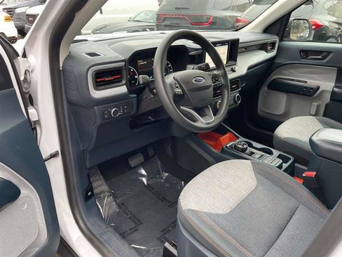 Used 2022 Ford Maverick XLT image 40