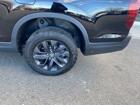 Used 2024 Honda Ridgeline Sport image 23