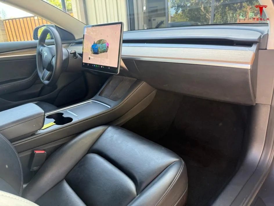 Used 2023 Tesla Model 3 Standard Range RWD image 23