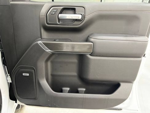 Used 2021 GMC Sierra 1500 AT4 w/ AT4 Value Package AWD/4WD image 32