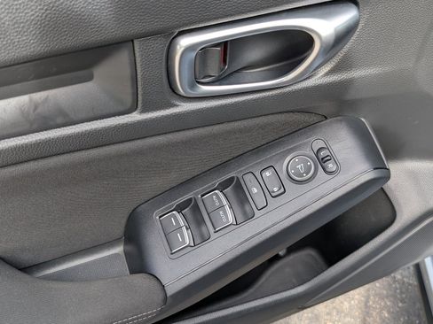 Used 2024 Honda Civic Sport image 14