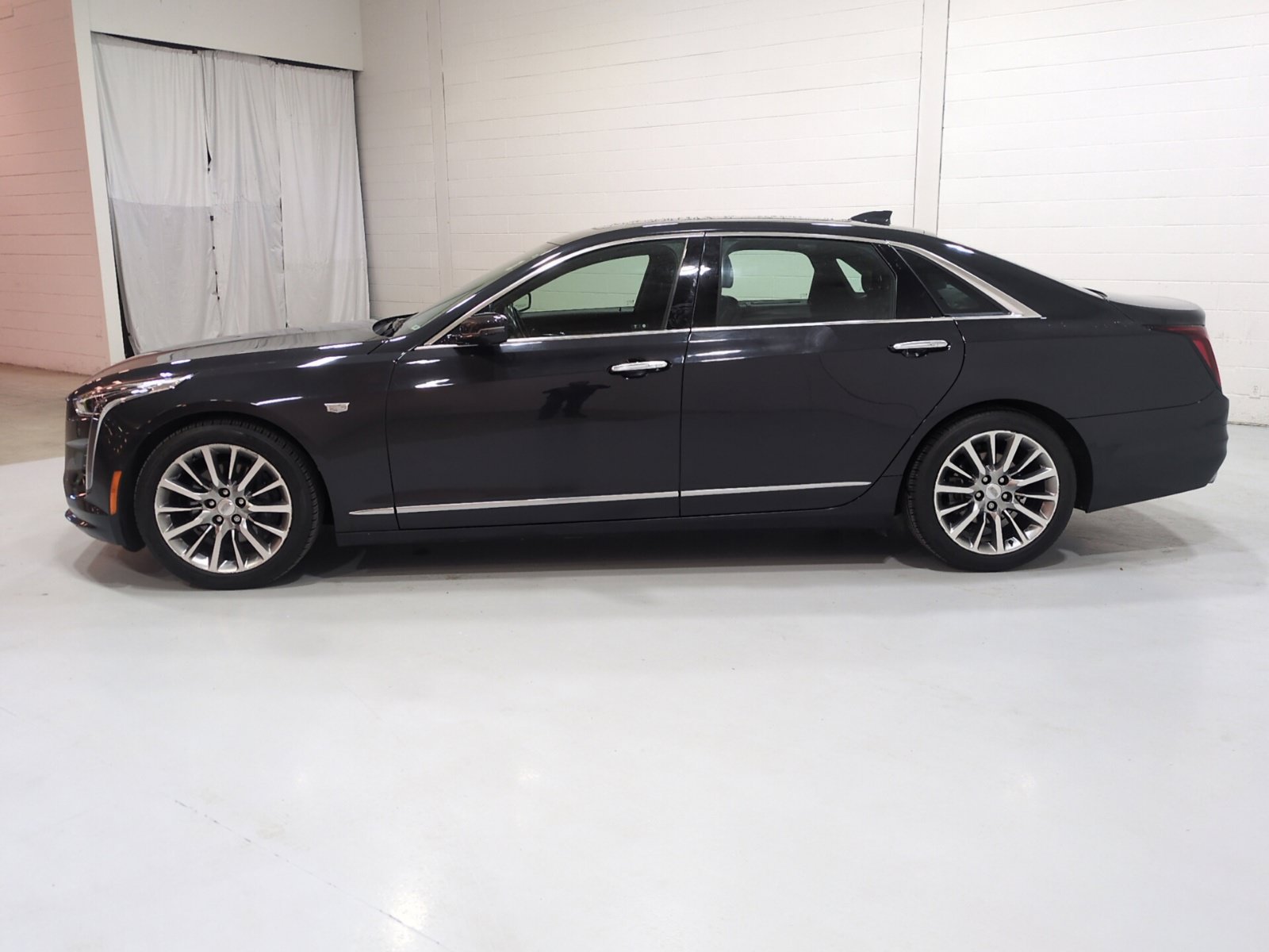 Used 2019 Cadillac CT6 Premium Luxury AWD/4WD image 6