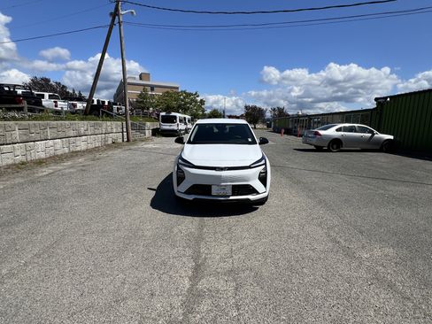 New 2027 Chevrolet Bolt LT FWD image 2