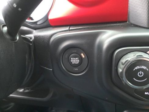 Used 2022 Jeep Gladiator Rubicon w/ LED Lighting Group image 27