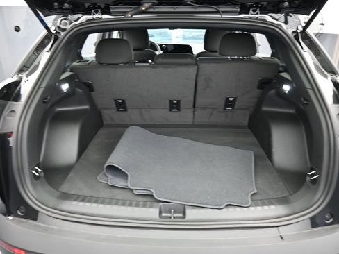 Used 2025 Chevrolet Blazer EV LT image 45