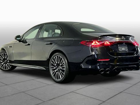 New 2026 Mercedes-Benz E 53 AMG e 4MATIC Sedan image 3