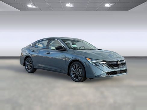 New 2026 Nissan Sentra SL w/ Floor Mat Package FWD image 6