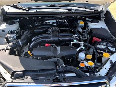 Used 2016 Subaru Crosstrek 2.0i Premium image 30