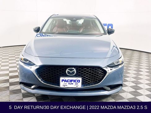 Used 2022 MAZDA MAZDA3 s image 3