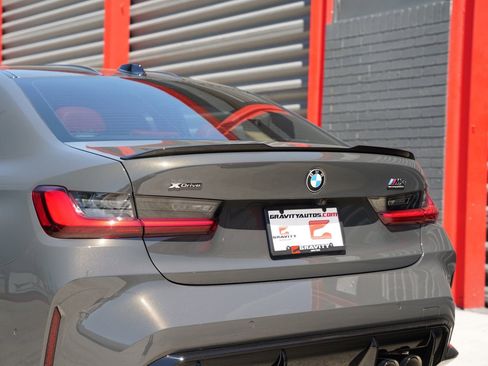 Used 2025 BMW M3 Competition w/ Executive Package image 4