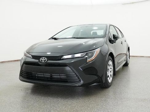 New 2026 Toyota Corolla LE image 4