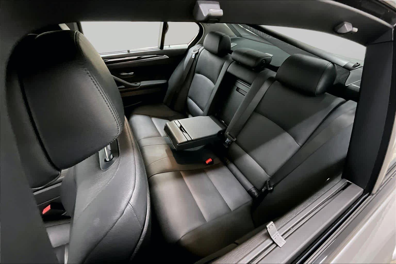 Used 2011 BMW 535i Sedan RWD image 19