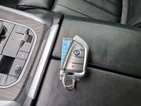Used 2020 BMW X7 xDrive40i w/ Parking Assistance Package AWD/4WD image 52