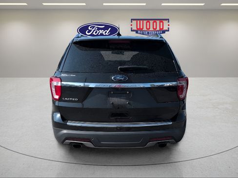 Used 2018 Ford Explorer Limited FWD image 4