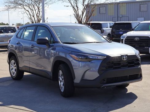 Used 2026 Toyota Corolla Cross L image 21