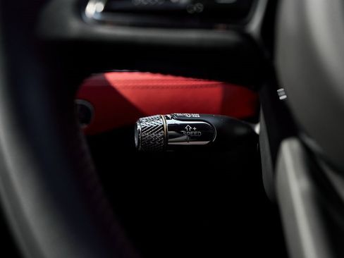 Used 2023 Bentley Continental GT S image 48