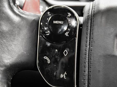 Used 2020 Land Rover Range Rover SV Autobiography Dynamic image 8