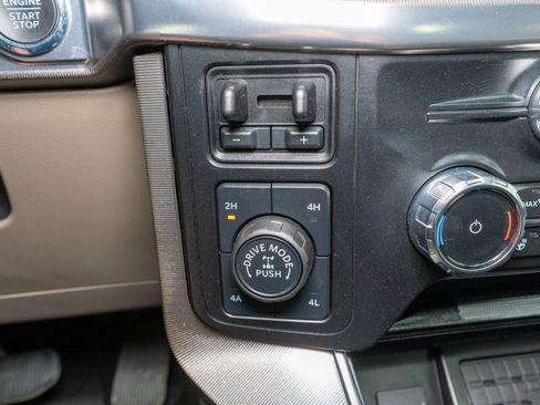 Used 2024 Ford F150 Platinum w/ Equipment Group 703A Plus AWD/4WD image 29