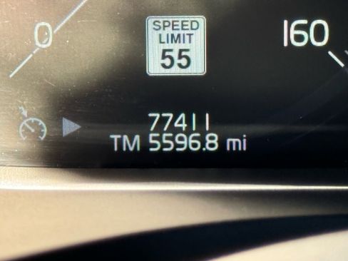 Used 2021 Volvo S60 T5 Momentum w/ Climate Package image 27