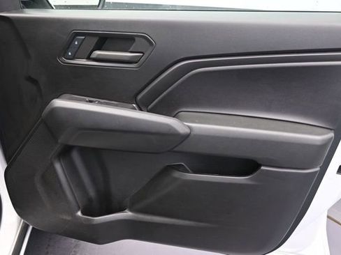 Used 2024 Chevrolet Colorado Trail Boss w/ Technology Package AWD/4WD image 37