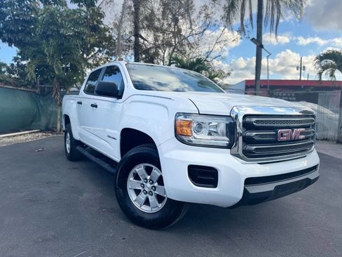 Used 2017 GMC Canyon 2WD Crew Cab w/ Convenience Package image 2