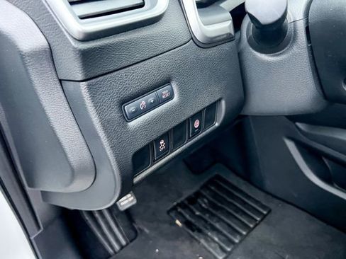 Used 2024 Nissan Murano SV w/ SV Midnight Edition Package image 13