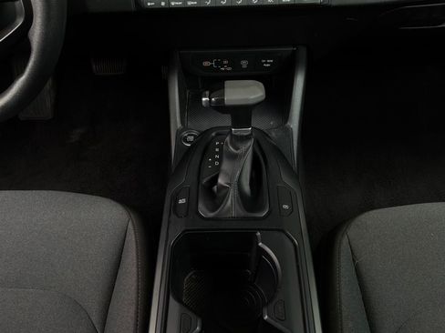 Used 2025 Kia K4 FWD image 14