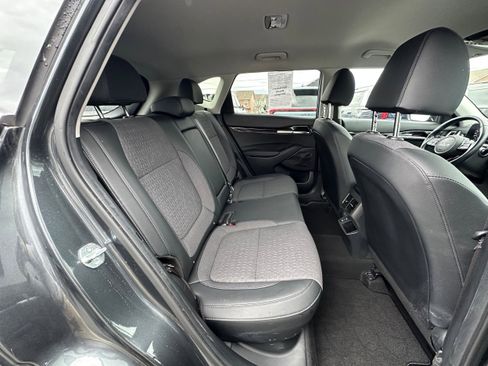 Used 2024 Kia Seltos S image 14