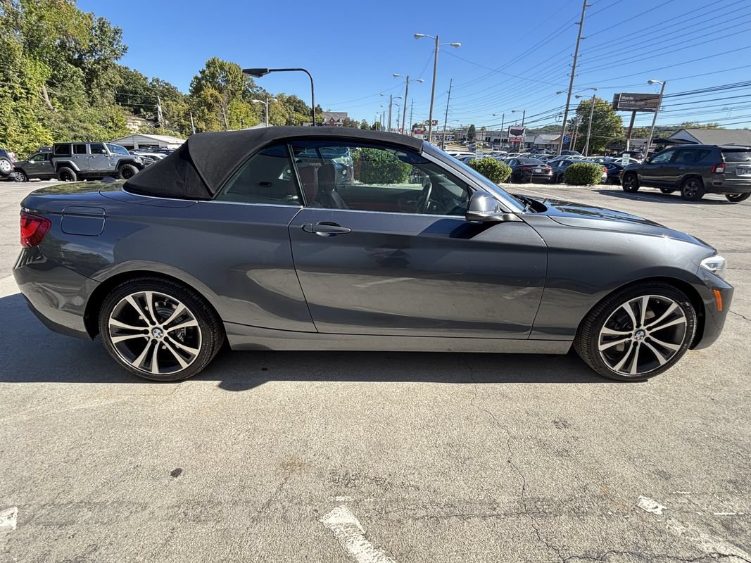 Used 2017 BMW 230i xDrive Convertible AWD/4WD image 7