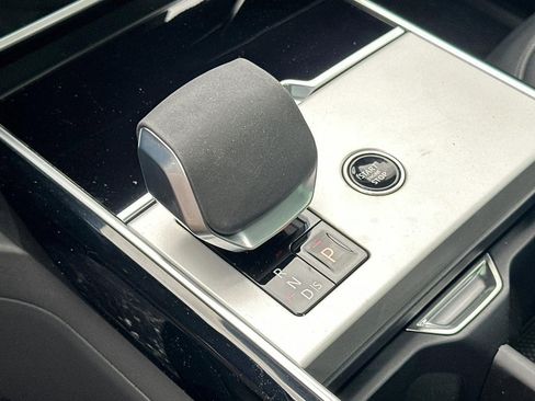 New 2026 Land Rover Range Rover SE AWD/4WD image 16