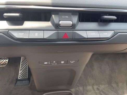 New 2026 Kia EV9 GT-Line AWD/4WD image 34