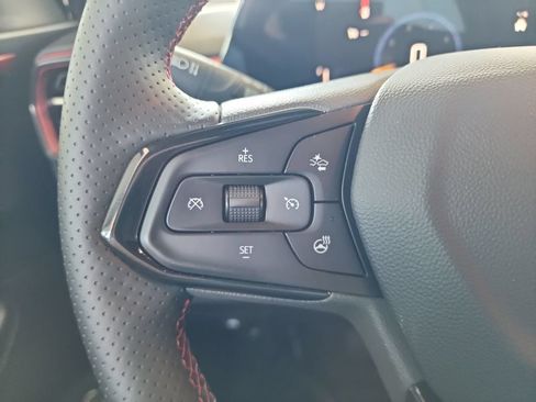 Used 2024 Chevrolet TrailBlazer RS w/ Convenience Package FWD image 21