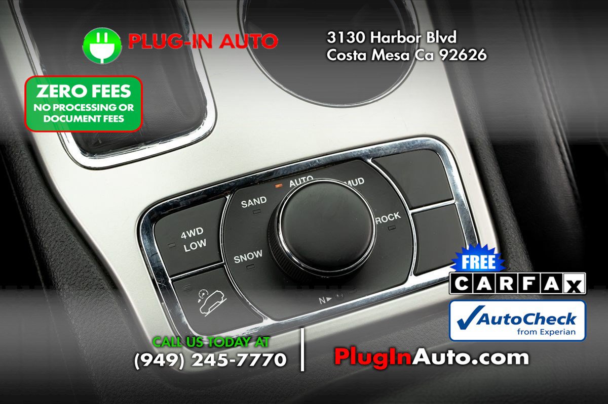 Used 2021 Jeep Grand Cherokee Limited AWD/4WD image 24