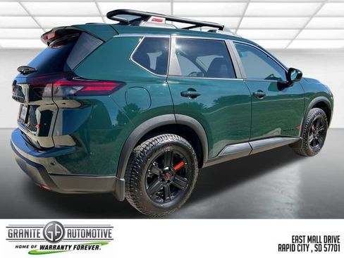 Used 2026 Nissan Rogue SV AWD/4WD image 6