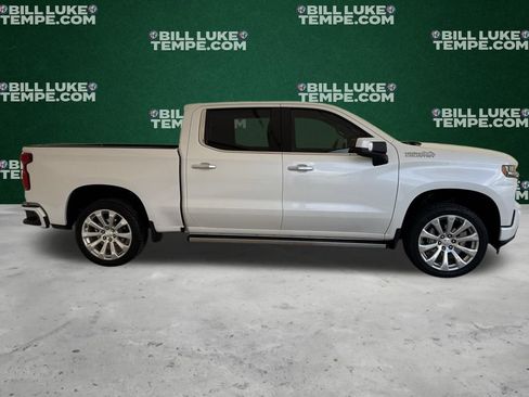 Used 2019 Chevrolet Silverado 1500 High Country w/ Technology Package image 3
