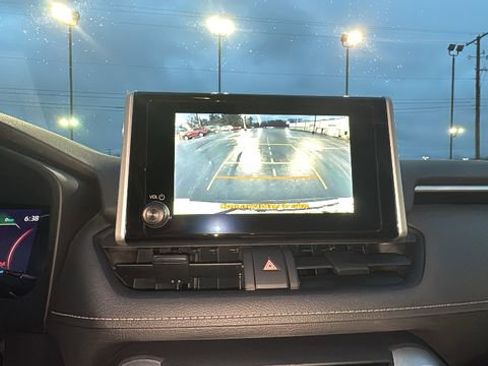 Used 2024 Toyota RAV4 LE image 19