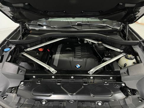Used 2019 BMW X7 xDrive40i w/ Premium Package AWD/4WD image 27