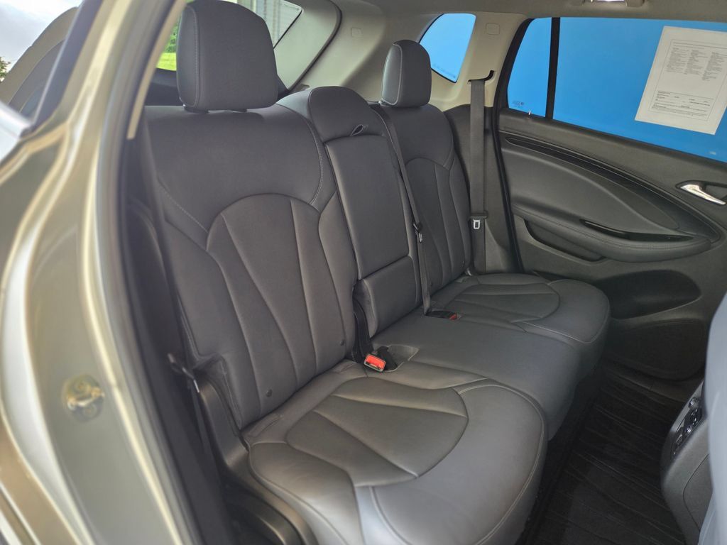 Used 2019 Buick Envision Essence FWD image 29
