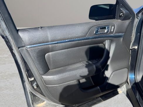 Used 2009 Lincoln MKS AWD image 15