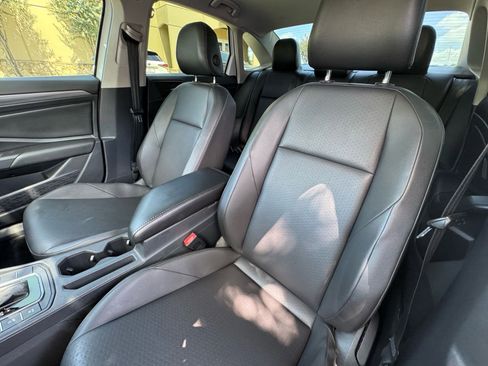 Used 2020 Volkswagen Jetta SEL image 24