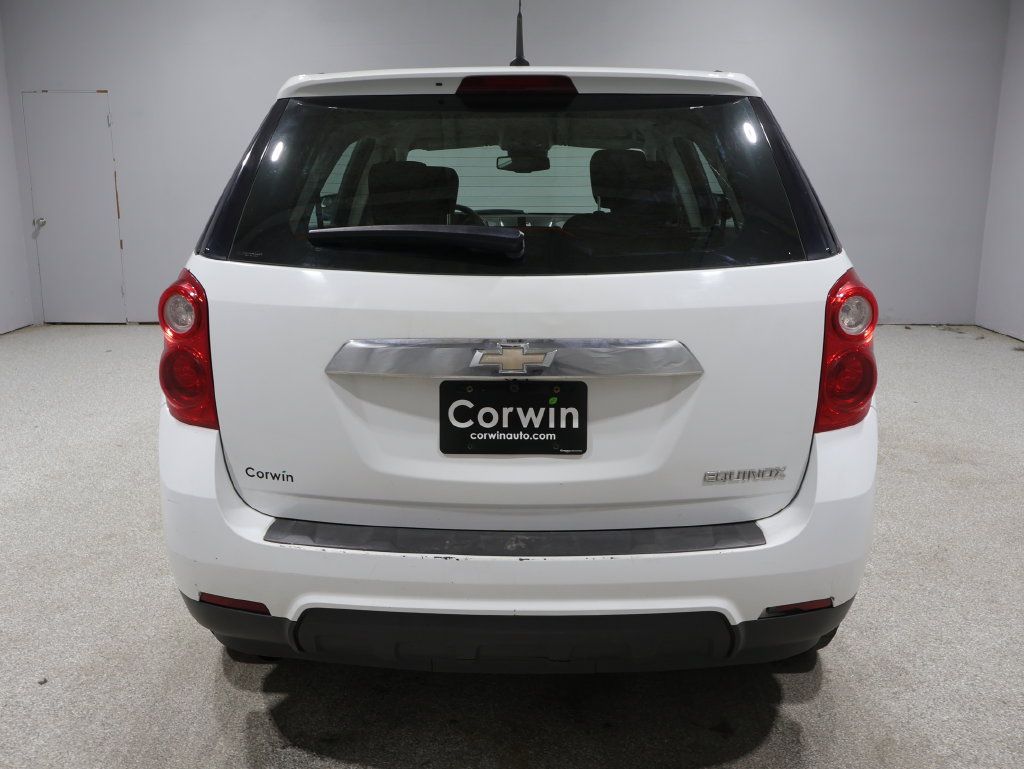Used 2013 Chevrolet Equinox LS FWD image 9