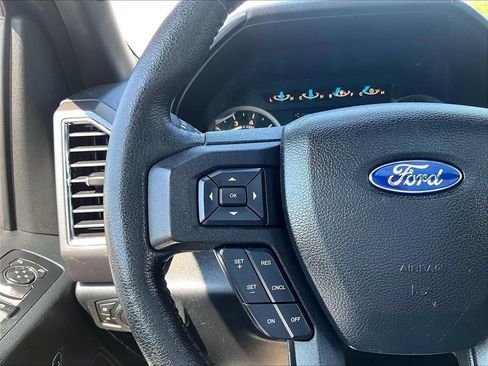 Used 2015 Ford F150 XLT w/ Equipment Group 302A Luxury AWD/4WD image 14