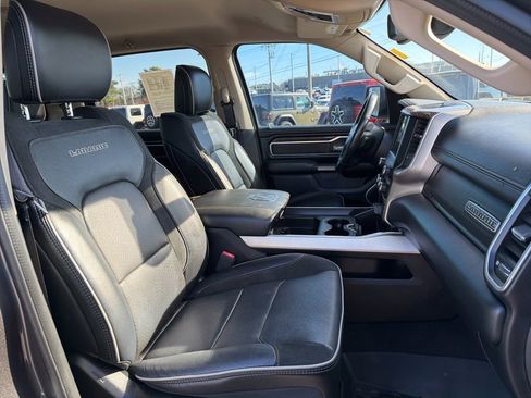 Used 2020 RAM 1500 Laramie AWD/4WD image 25