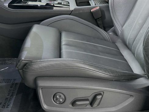 Certified 2023 Audi Q5 2.0T Prestige w/ Prestige Package image 18