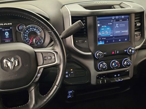 Used 2024 RAM 3500 Big Horn image 17