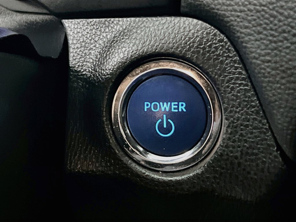 Used 2022 Toyota RAV4 SE AWD/4WD image 20