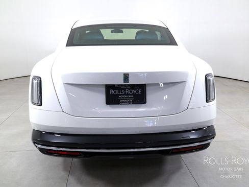 Used 2025 Rolls-Royce Spectre w/ Spectre Enhancement Package image 8